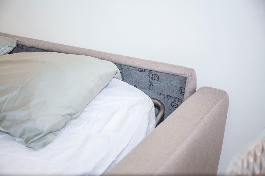Grand 2 Pieces Balcon Parking Porte Paris 奥贝维利埃 外观 照片